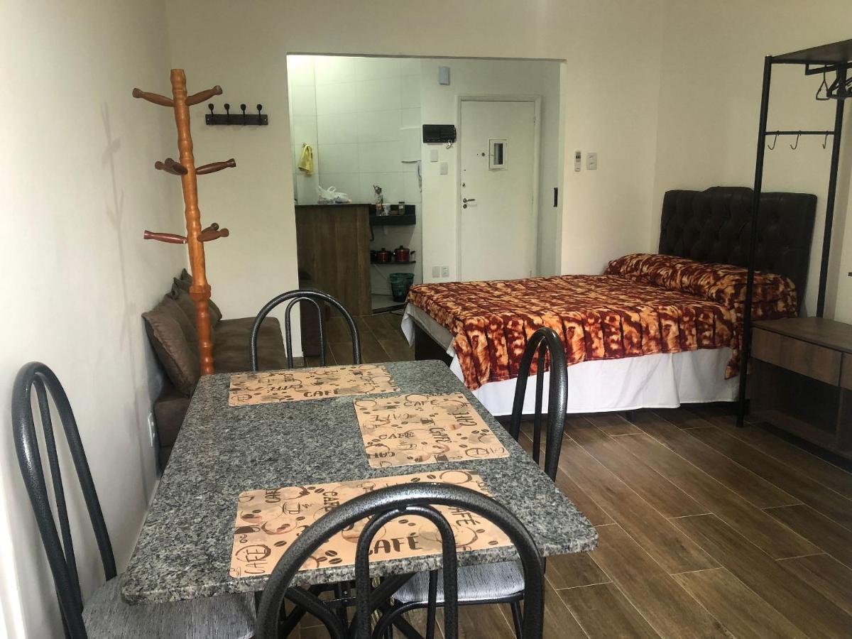 Copacabana Rua Tranquila E Arborizada Perto De Tudo Posto 2 리오데자네이루 외부 사진