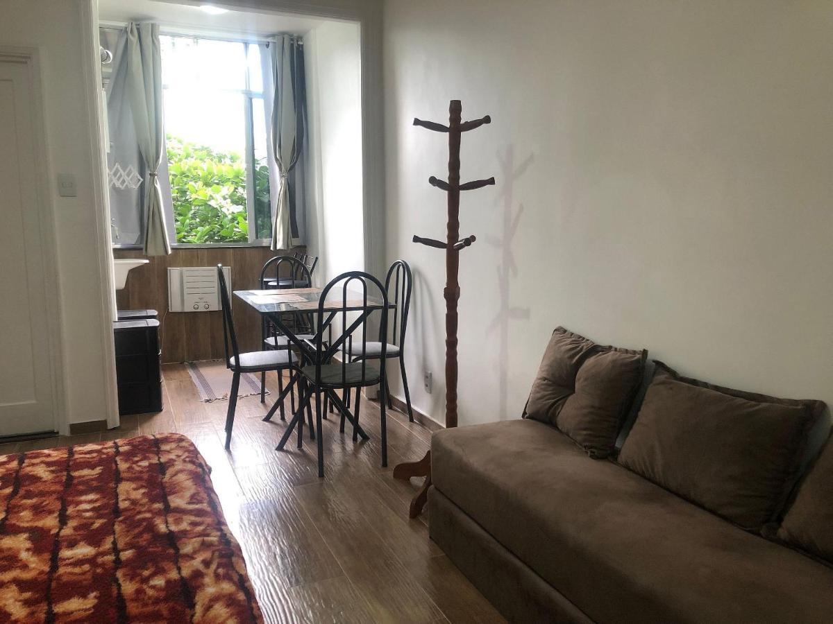 Copacabana Rua Tranquila E Arborizada Perto De Tudo Posto 2 리오데자네이루 외부 사진